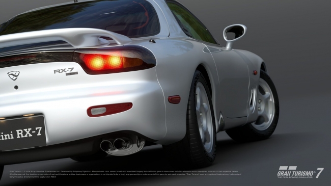 Mazda RX-7 Type R, Chevrolet Camaro Race-Mod � ������ ������� � ���������� ���������� Gran Turismo 7