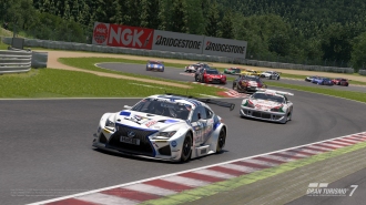 Sony ������������ �������������� DualSense � �������� � ������ �������� ���������� ��� Gran Turismo 7